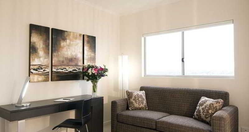 โอ๊คส์ อิปสวิช แอสไพร์ สวีท Aparthotel อิพสวิช ภายนอก รูปภาพ