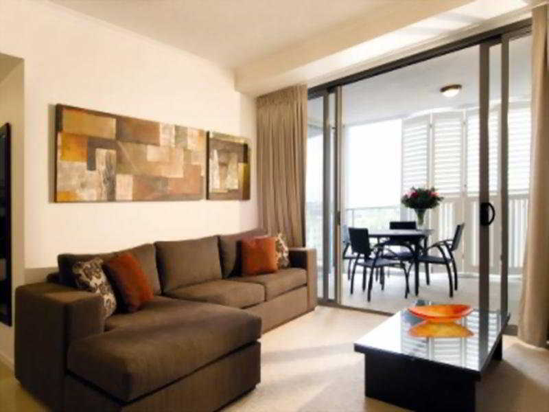 โอ๊คส์ อิปสวิช แอสไพร์ สวีท Aparthotel อิพสวิช ภายนอก รูปภาพ