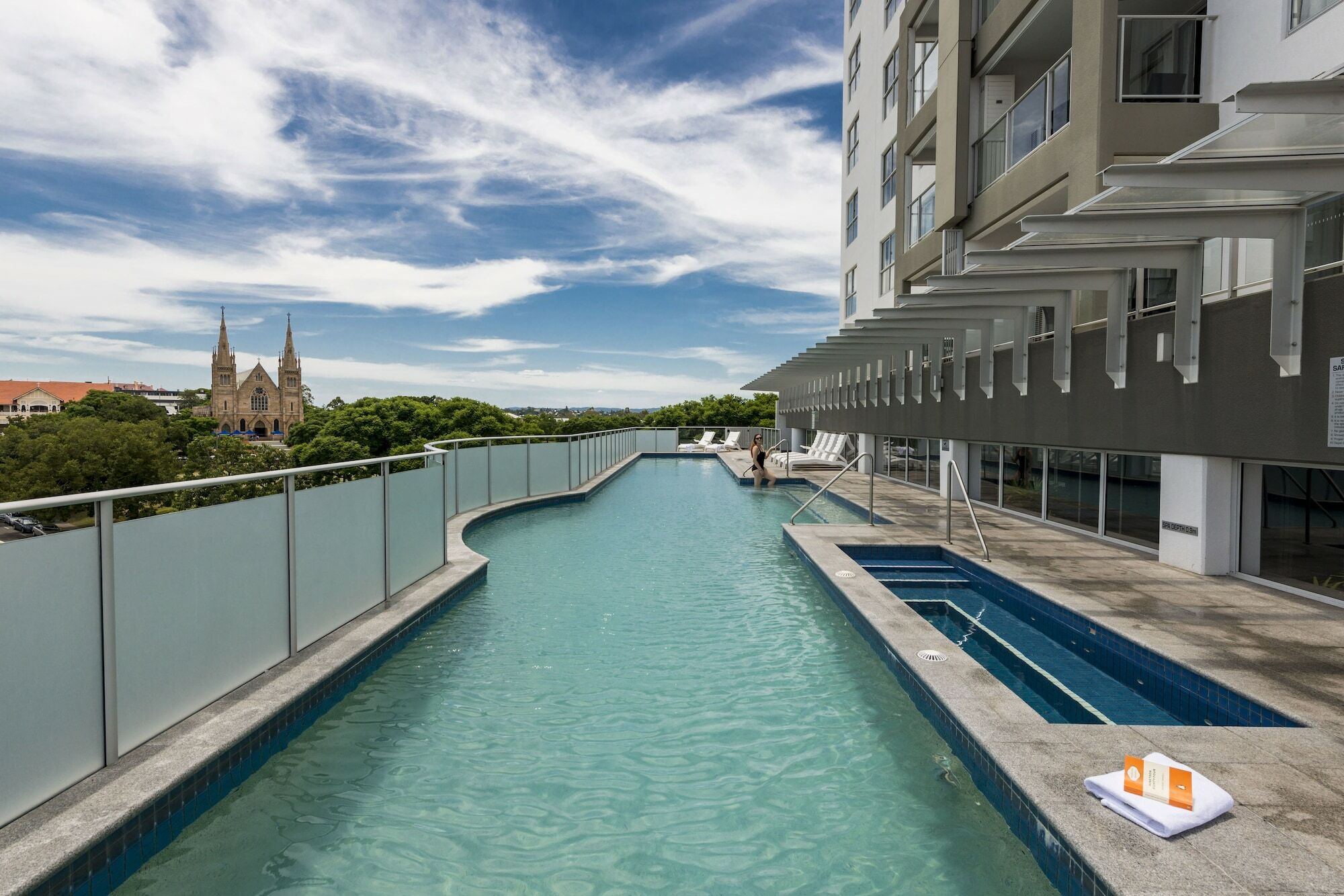 โอ๊คส์ อิปสวิช แอสไพร์ สวีท Aparthotel อิพสวิช ภายนอก รูปภาพ