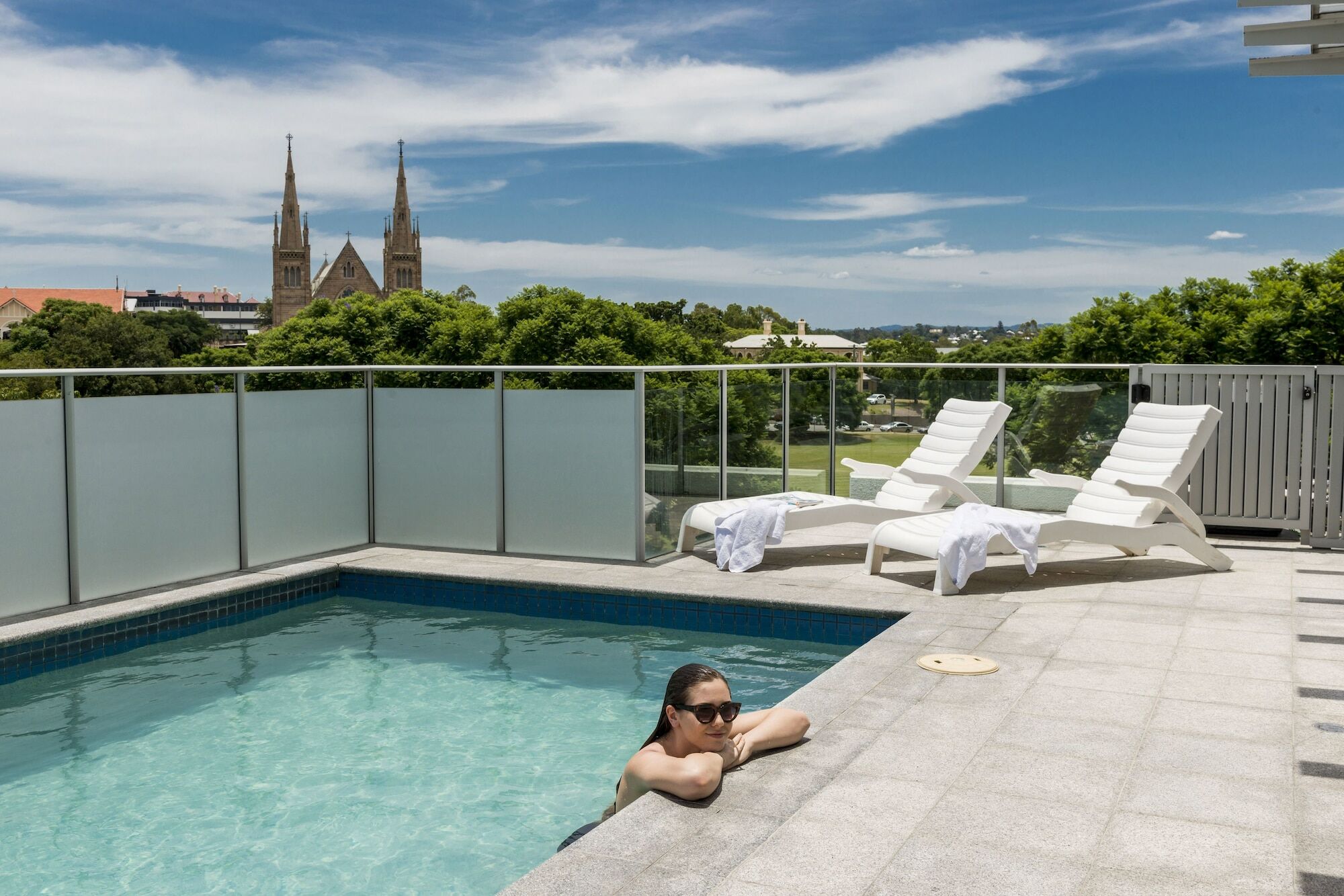 โอ๊คส์ อิปสวิช แอสไพร์ สวีท Aparthotel อิพสวิช ภายนอก รูปภาพ